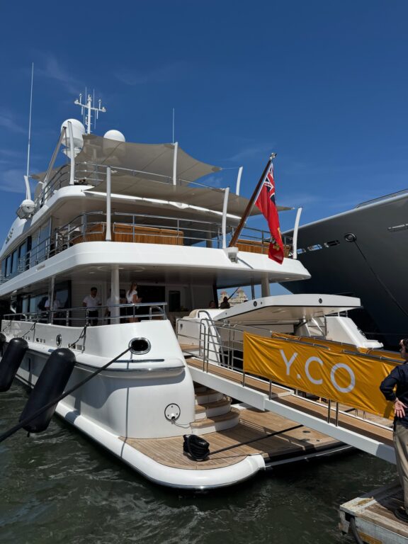 LOTHOS yacht interior planning session